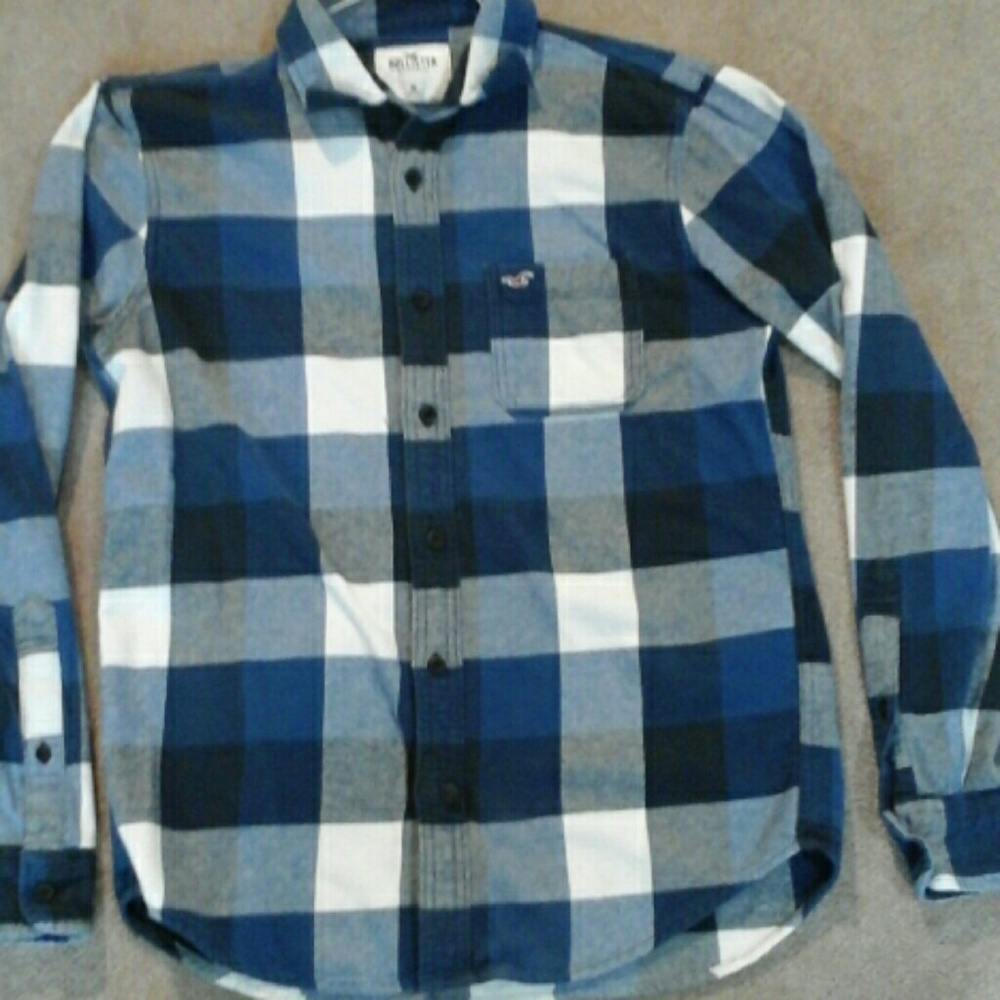 Guy's Hollister Button Up flannel shirt
